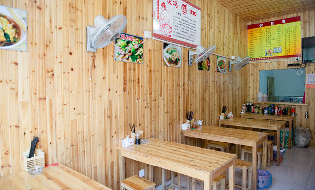 次坞打面(华都维多利亚西区北)