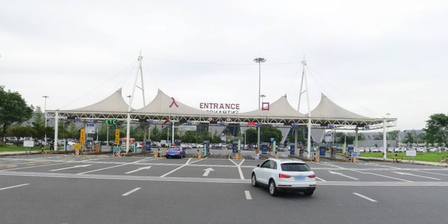 成都双流国际机场t2航站楼停车场