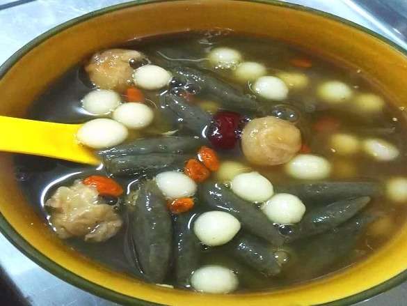 陈家鸡屎藤(临高店)