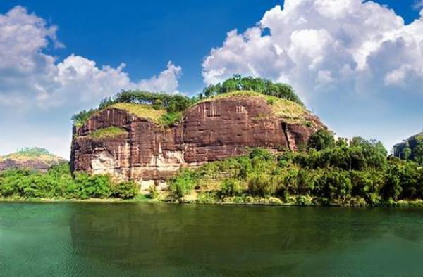 宴石山风景区