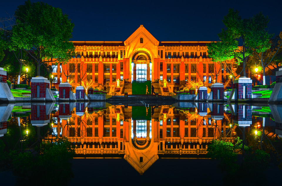 华东政法大学新图书馆-副楼