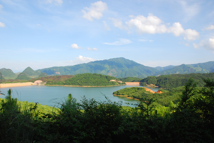 月岩国家森林公园