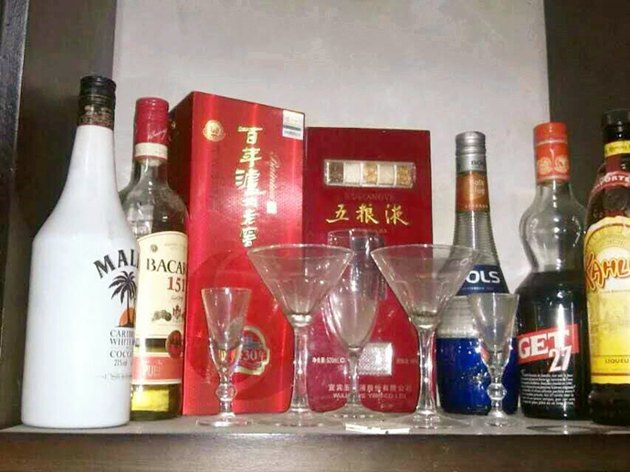 鸿运川味王(工业大道店)