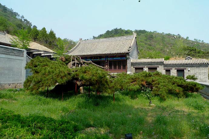 北京市昌平区黑山寨村北