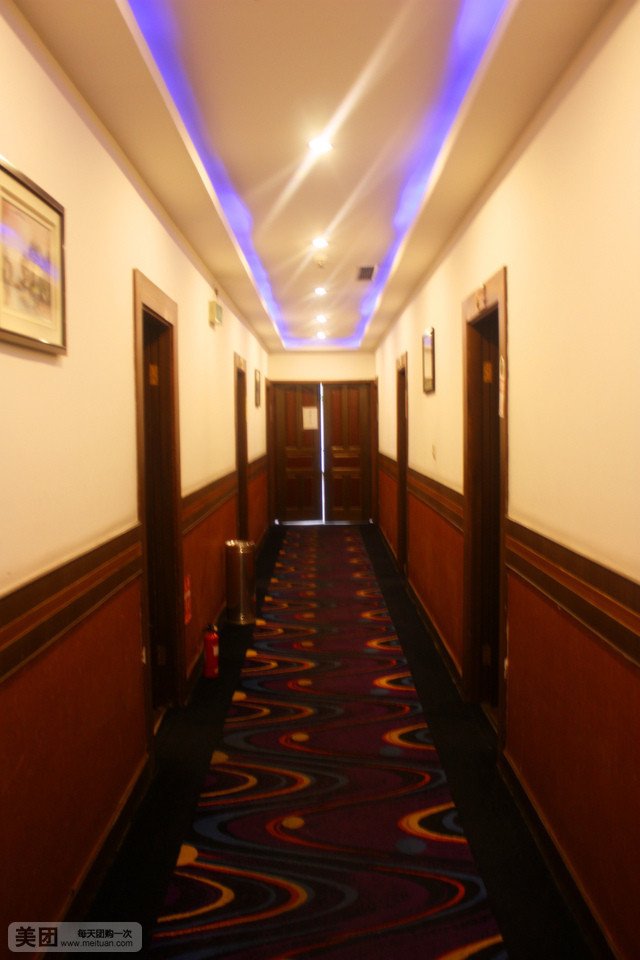红鲤鱼大浴场(青浦店)