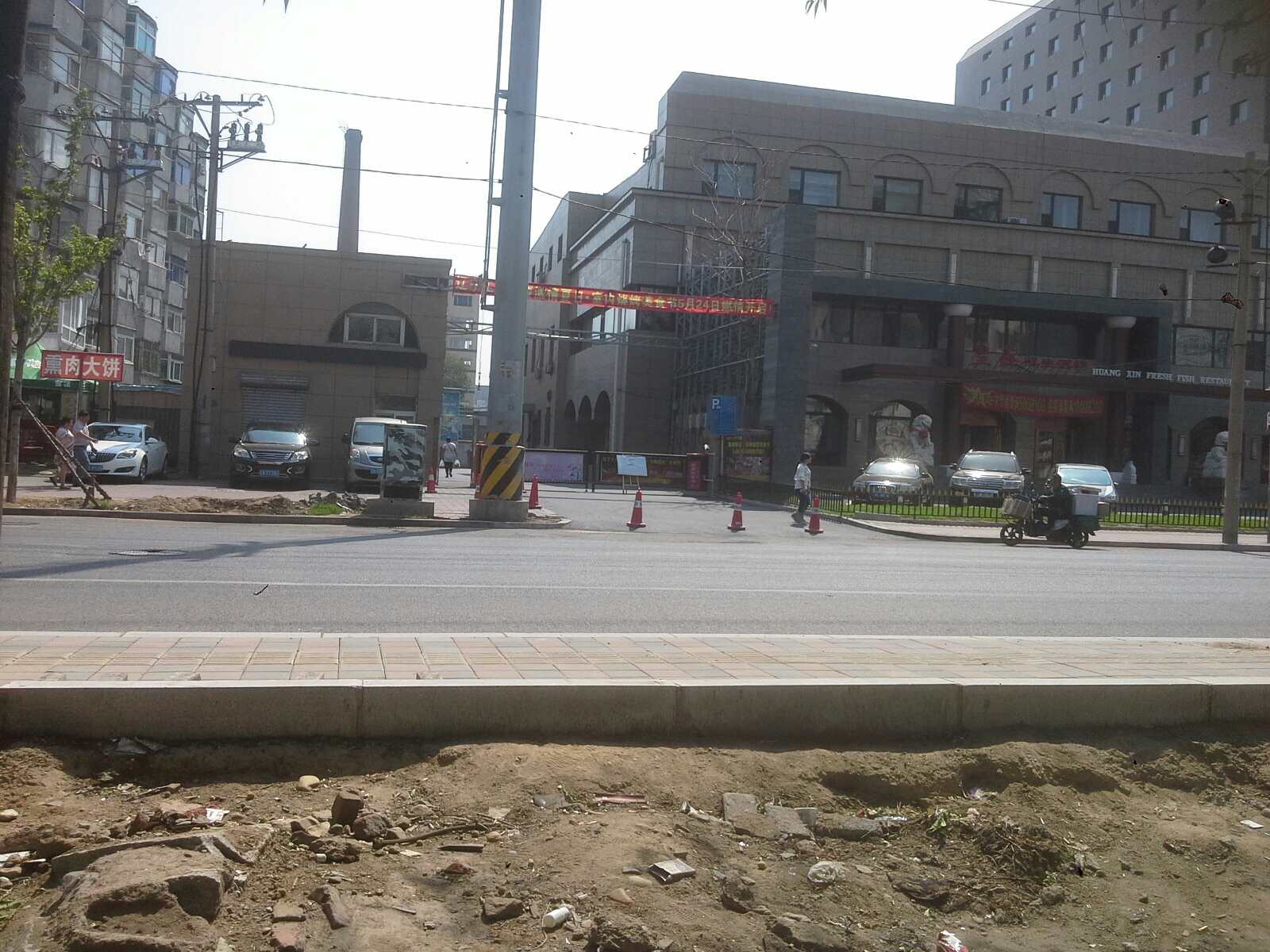 辽宁工会大厦-停车场