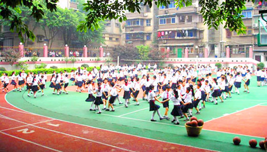 铜陵市靳山路小学