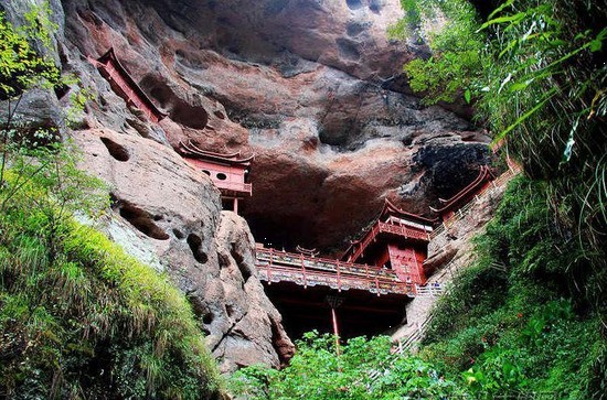 甘露岩寺