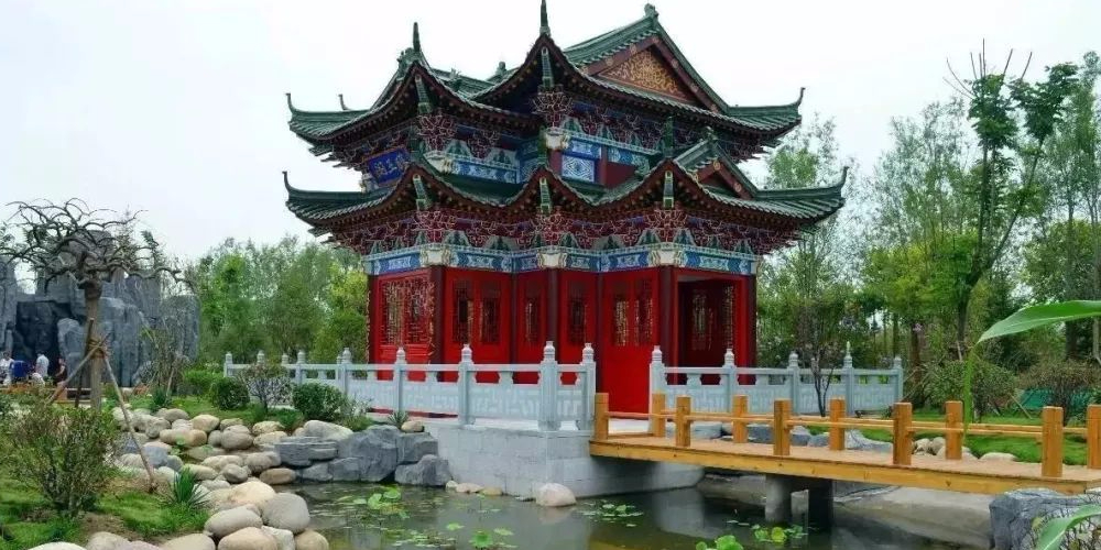 男湖