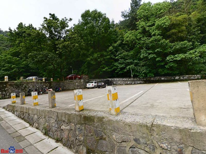 去法华寺难停车众所周知,给大家分享4个周边的停车场,车位富裕,规避