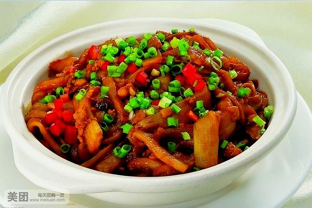 平兴·乳鸽王客家大饭店·始于2006(大新店)