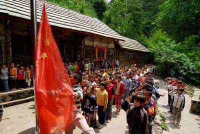 云南省红河哈尼族彝族自治州蒙自市陈家寨小学(蒙蛮公路西)