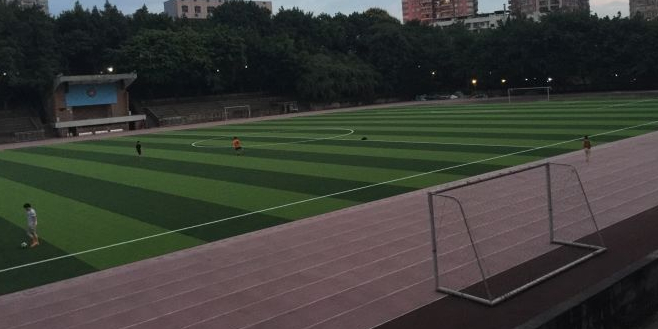 重庆路开中学体育馆