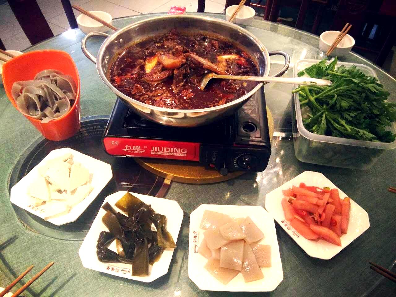 三姐芷江鸭(金滩店)