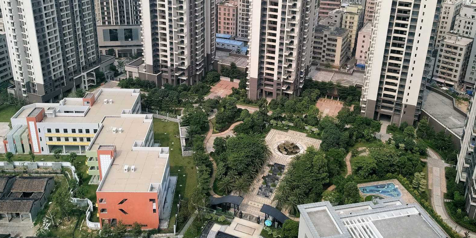 上合花园                     地址:广东省深圳市宝安区32区公园路