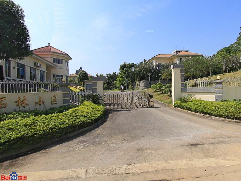 石林小区停车场-出入口