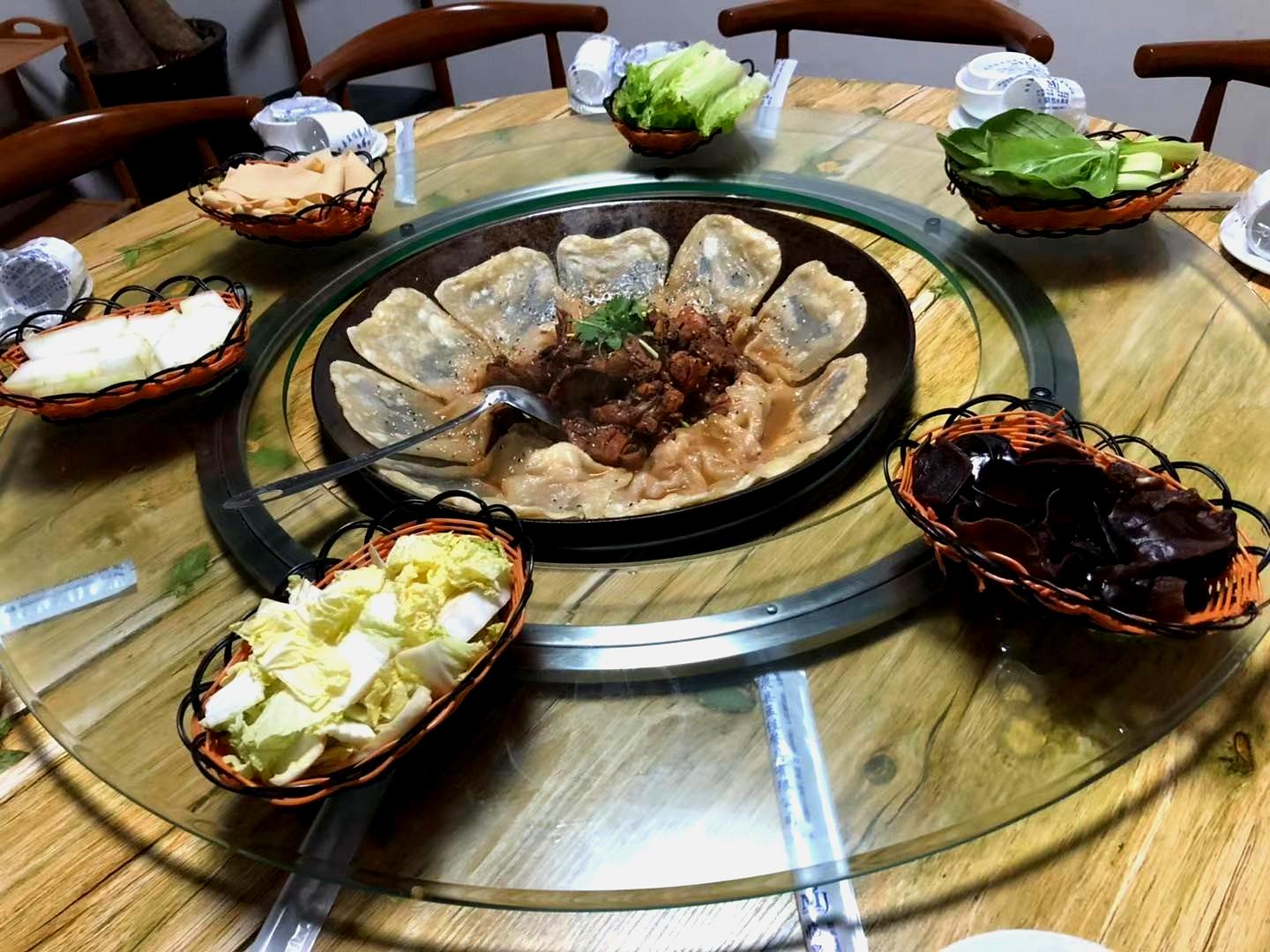 小乡村地锅鸡(临泉城中路店)