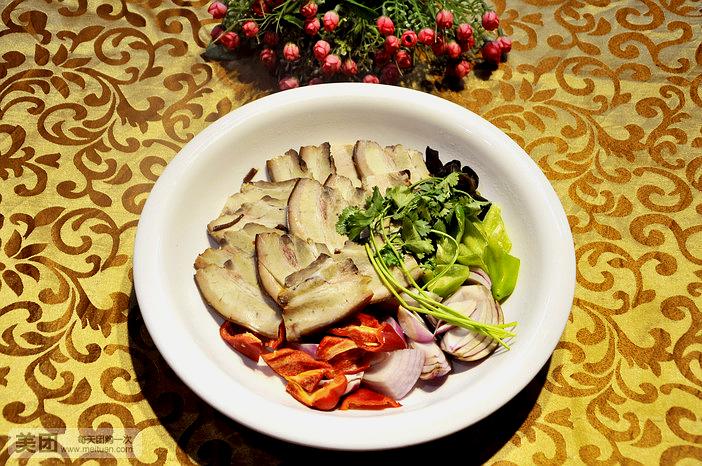 胖哥牛蛙龙虾烧烤城(育才路店)