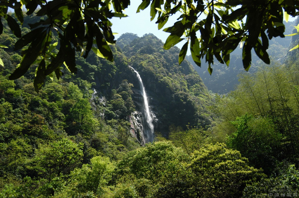 明月山