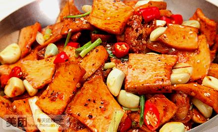 豪情鸡煲烤鱼猪肚鸡(常平广场购物中心店)