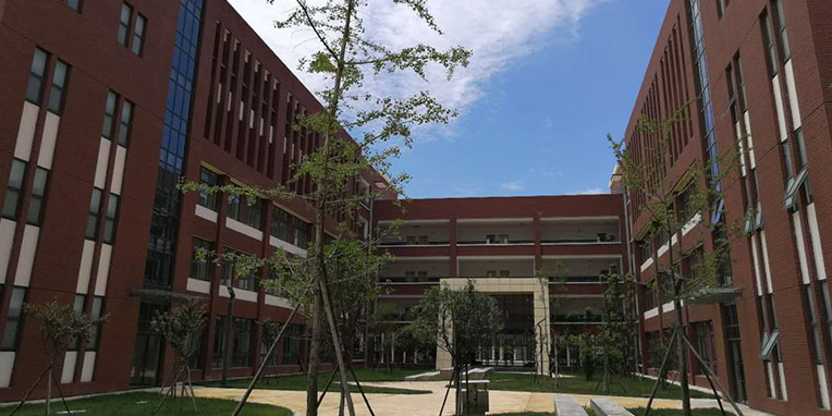 德阳城市轨道交通职业学院