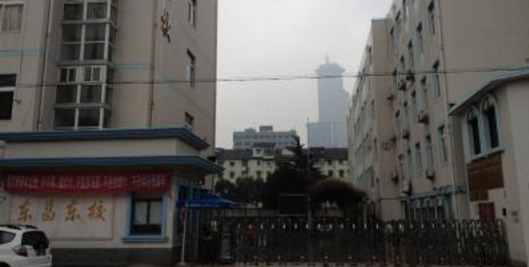 上海市浦东新区崂山路200号1号楼大厅