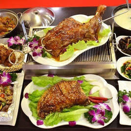 功夫烤羊腿(狼群店)