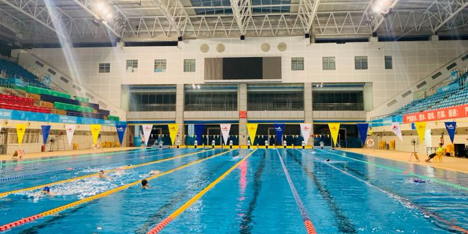 宝安游泳场