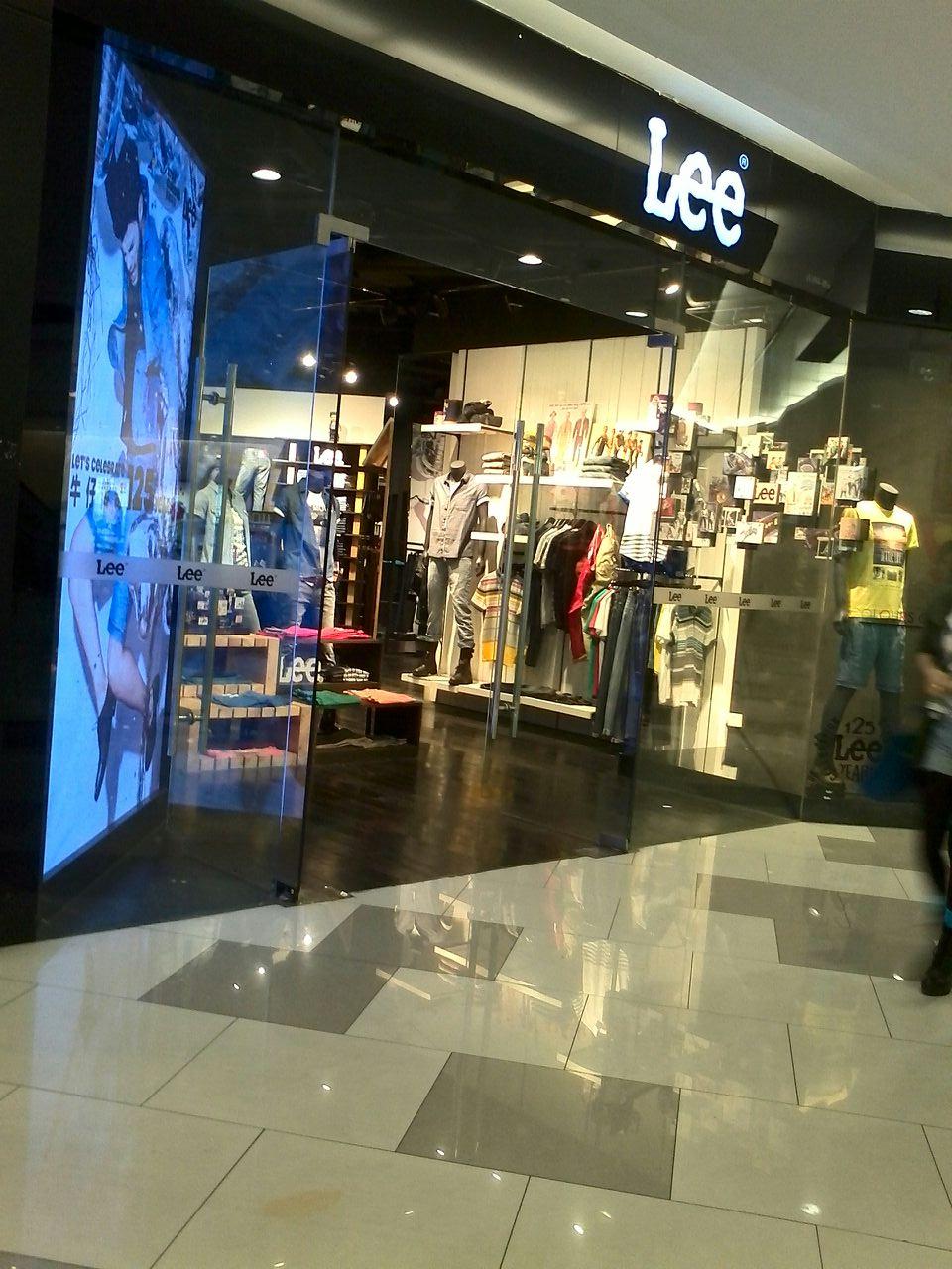 lee龙之梦购物中心店