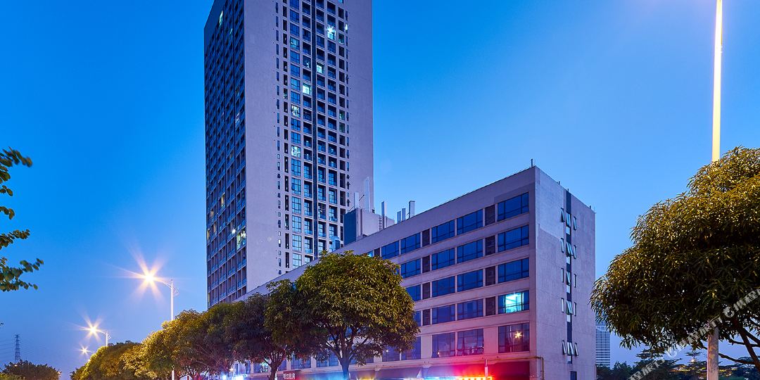 广州红影主题公寓(广州南站店)