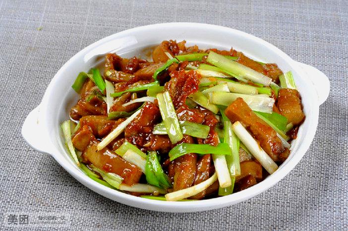 坝上牛骨头