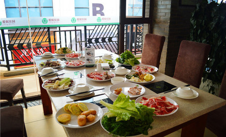 爱伲牛肉火锅资助(拉祜广场店)
