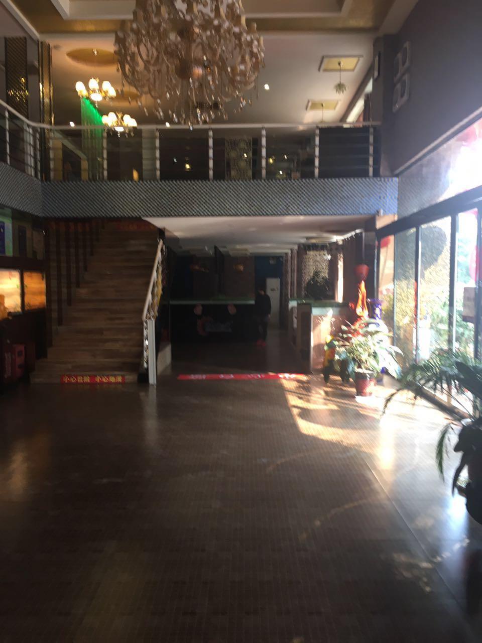 周末阳关茶餐厅(霍邱店)