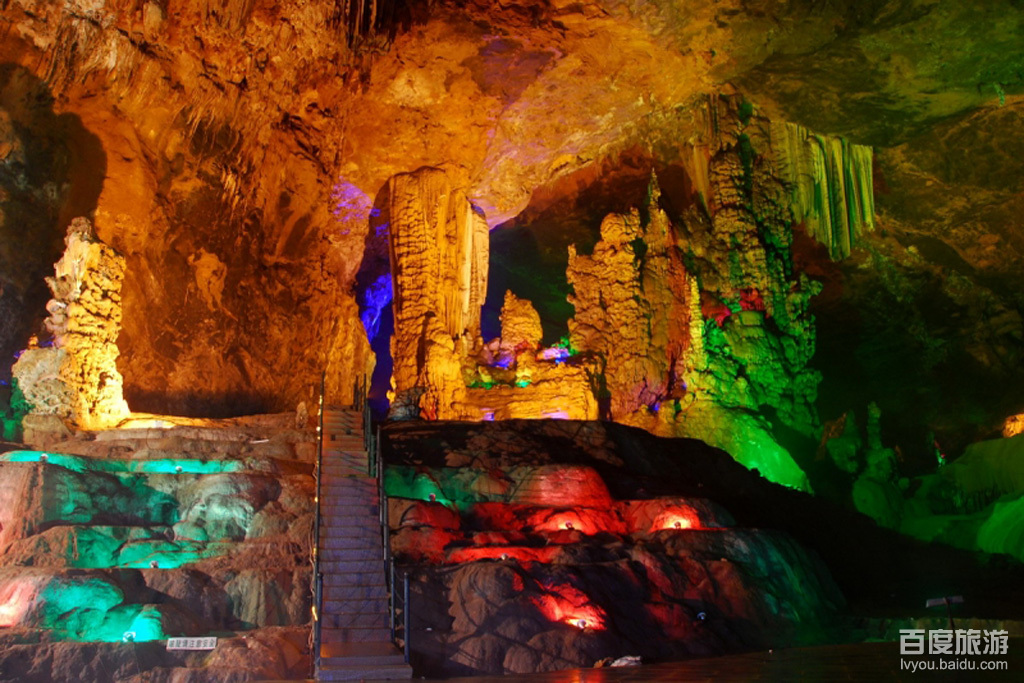 黄仙洞地址:湖北省荆门市钟祥市客店镇赵泉河村客黄路联系方式:(0724)