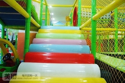 童趣童(天虹商场笛扬路店)