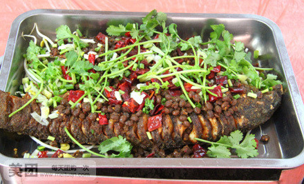 重庆潜江烤全鱼总店烤田鸡