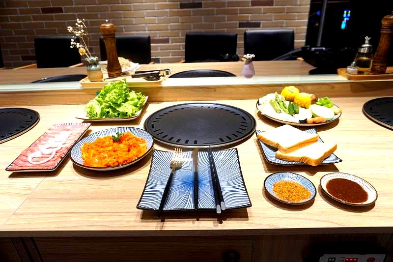 路边野餐烤肉店(第八大街店)
