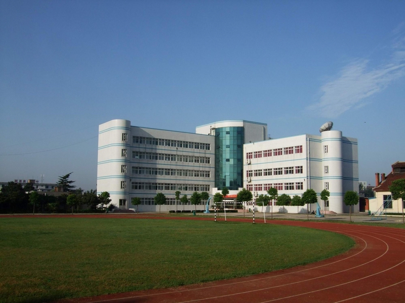 南阳建筑工程学校