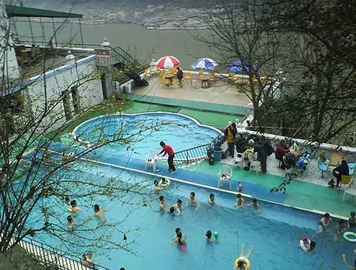 天趣温泉镇