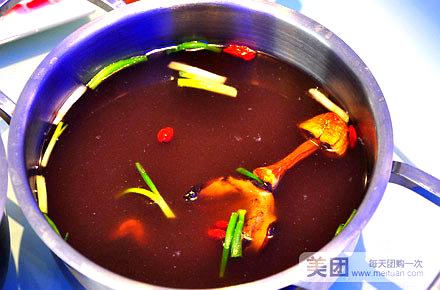 滋喜火锅(水岸城邦店)