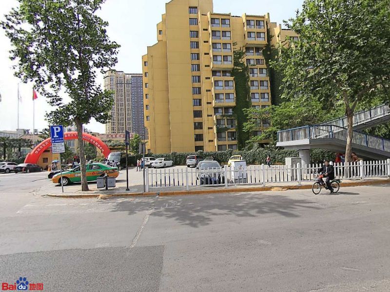 西安建国饭店游泳池