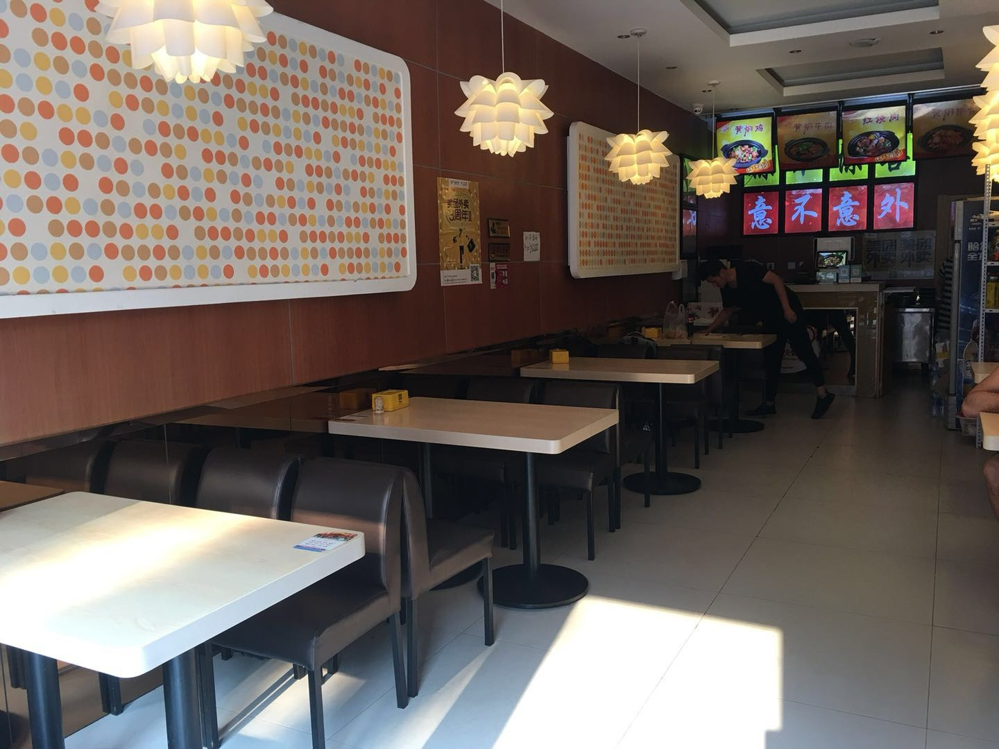 好滋味黄焖鸡米饭(复兴路小山店)
