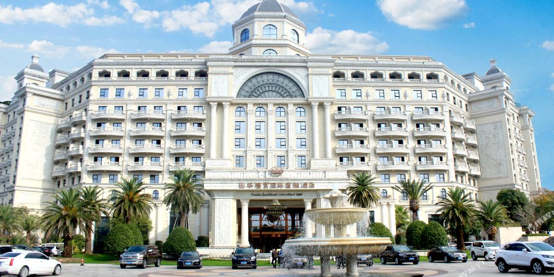 浦江仙华檀宫国际度假酒店