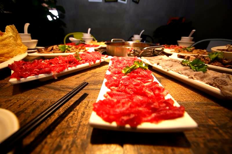 鲜牛荟潮汕牛肉火锅·潮汕生腌(华人街分店)