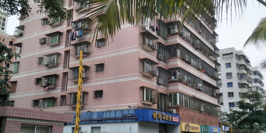 海口小小客栈(恒丰大厦店)