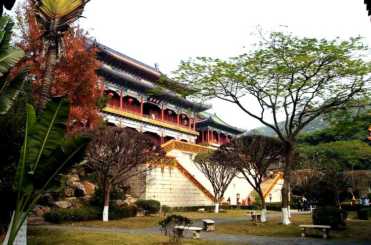 香洲区标签 风景区 旅游景点 琼华楼共多少人浏览:3730962 电话