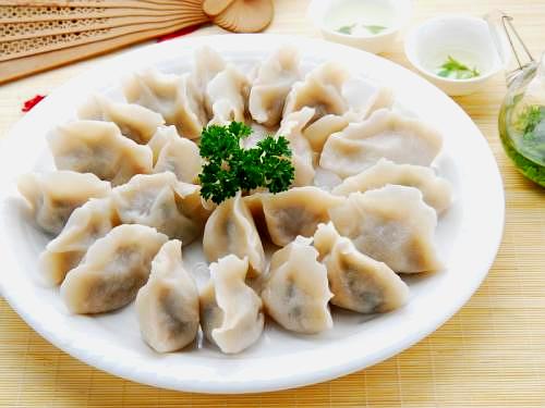 实在饺子馆(新华联雅园店)