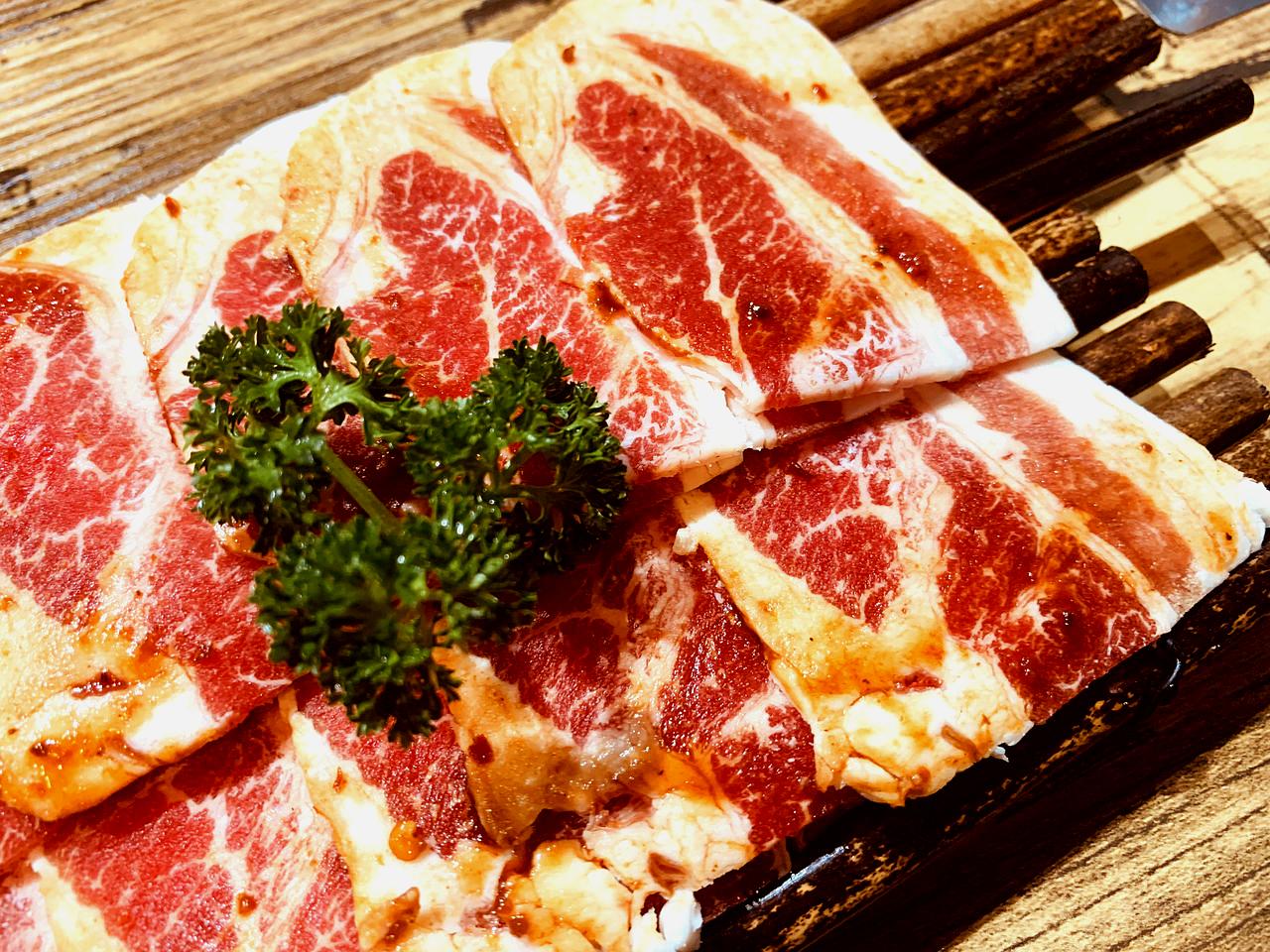 合合家鲜烤肉·东北特色烤大块肉