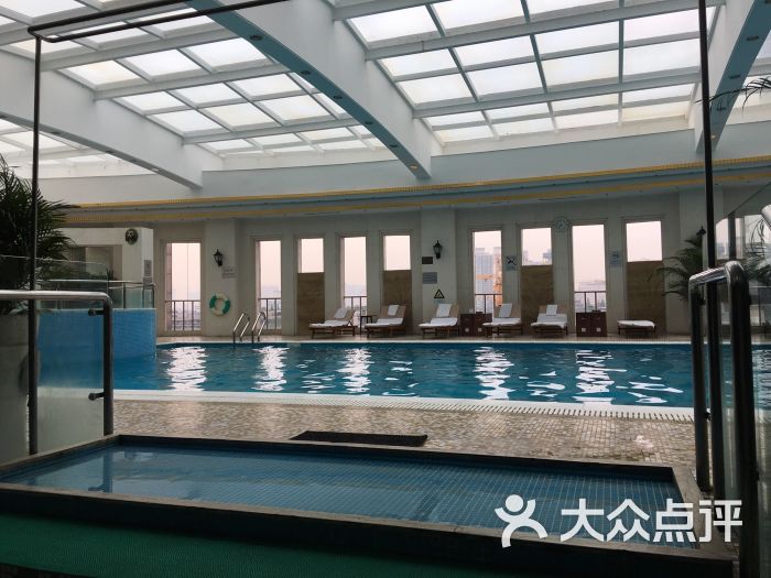 成都泰合索菲特大饭店-游泳池