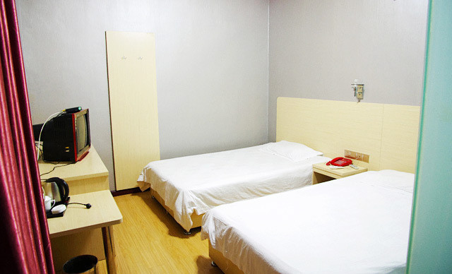 橄榄绿宾馆(果园三路店)